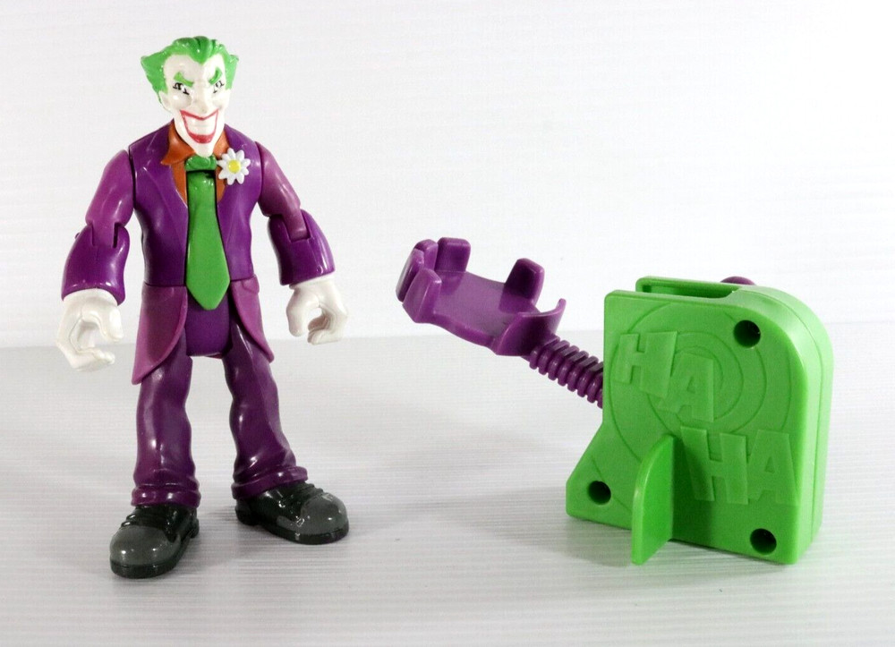 Fisher-Price DC Super Friends Hero World Joker 5″ Figure Toy with Pie Thrower