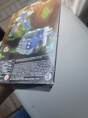 Transformers Kingdom War For Cybertron Autobot Pipes New