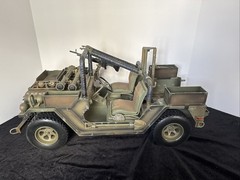 21ST CENTURY TOYS 1999 NAVY SEAL M151-A2 SPECIAL OPS JEEP MUTT & SOLDIER FIGURE