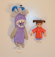 2002 Boo in Disguise 5.5″ McDonald’s EUROPE Action Figure Disney Monsters Inc