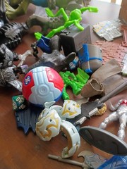 Huge Mixed Figure & Acccessoryy Lot,Skylander,Fortnite,Venom,Zombies, Plus Many