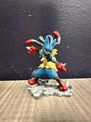 *BRAND NEW* Pokémon – Mega Lucario EX Fgure Collection Figurine – FIGURINE ONLY