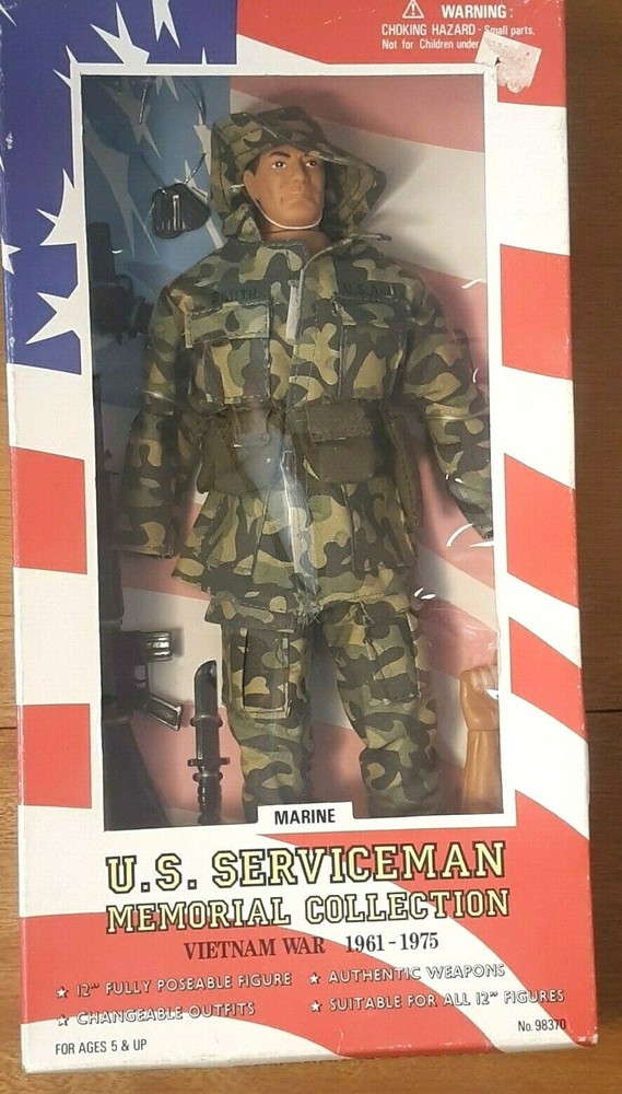 U.S. SERVICEMAN MEMORIAL COLLECTION SOLDIER, MARINE VIETNAM WAR, MINT ON CARD