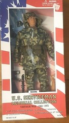 U.S. SERVICEMAN MEMORIAL COLLECTION SOLDIER, MARINE VIETNAM WAR, MINT ON CARD