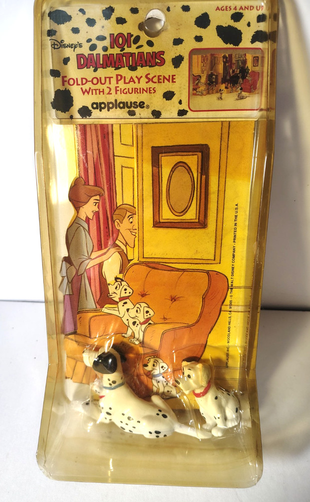Vintage 1990s Disney’s 101 Dalmatians by Applause Fold Out Scene & 2 Figures Toy