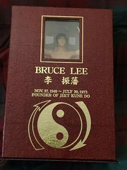 ** RARE HONG KONG LIMITED SPECIAL EDITION – LEGENDARY D1 HEROES BRUCE LEE