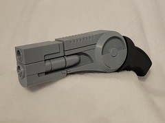 Batman Arkham City 1:1 Scale Grapnel Prop Gun