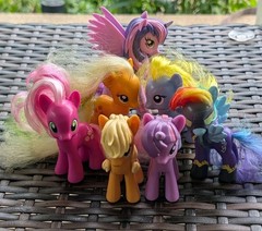 My Little Pony G4 FiM 3″ Figure Lot Of 7 Toys w/ Brushable Hair 2010 Magic