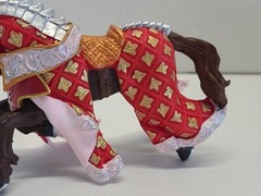 Papo Medieval Knight Action Figure Fantasy Cavalry Horse Stag Deer Red Gold