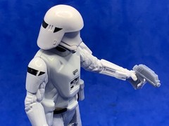 Star Wars Force Awakens- First Order Snowtrooper w/alt heads & resin accessories