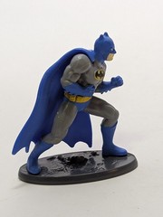 2019 Mattel DC Comics Justice League Batman 2.75″ Collectible Action Figure
