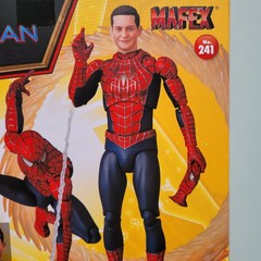 MAFEX No.241 Friendly Neighborhood Spider-Man No Way Home Figure Medicom JP New