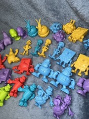 Spongebob Squarepants Tiny Mights Mites Culturefly Lot Of 34 Red Gold Green Blue