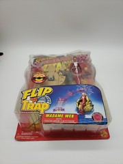 Spider-Man Sneak Attack Flip n Trap Madame Web Tech-Web Marvel Toy Biz 1998