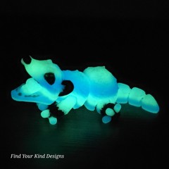 Glow-in-the-Dark Mini Opossum – 3D Printed Articulated Flexi Fidget Toy