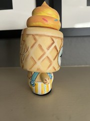 Custom Painted 64Colors Laura Colors Marshall Vinyl Art Toy Orange Ice Cream