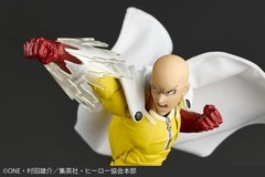 Kaiyodo Revoltech Amazing Yamaguchi One Punch Man SAITAMA with Bonus Parts New