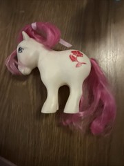 Lot Of 6 Vintage 1980s My Little Pony Toys, G1 Unicorns Pegasus