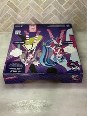 My Little Pony Equestria Girls Rainbow Rocks Sonata Dusk & Aria Blaze Dolls wear