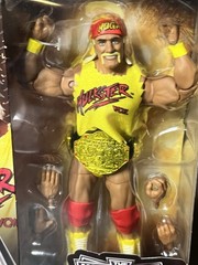 WWE Elite Monday Night War Series 11 Hulk Hogan Wrestling Action Figure w/ BAF