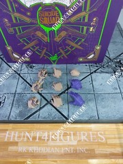 Hot Toys MMS382 Joker Suicide Squad Action Figure’s 1/6 scale 9 hands only