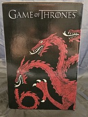 Dark Horse Game of Thrones Daenerys & Drogon Sculpture Statue Gentle Giant