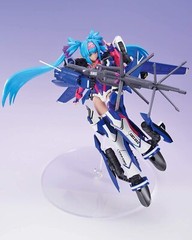 Aoshima VFG Macross Frontier VF-25G Super Messiah Klan Klang Model kit MC-07