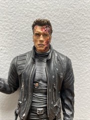 Terminator T-800 Figure Arnold Schwarzenegger Action figure 7”
