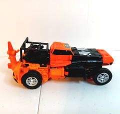 SANDSTORM Transformers Age of the Primes Wreck N Doom Triple Changer AOTP
