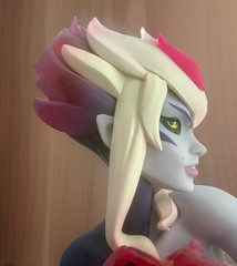 Official League of Legends Evelynn Unlocked Heart Base Statue #12 Riot Games