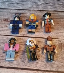 Roblox Toys Lot Of 6 Action Figures Collection Includes Accessories *No Codes*