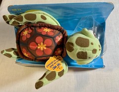 New Finding Nemo Surfing Talking Squirt Sea Turtle 12″ Plush 2002 Hasbro