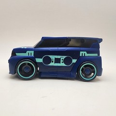 TRANSFORMERS Animated (2008) SOUNDWAVE 5″ Deluxe [COMPLETE, BUT READ]