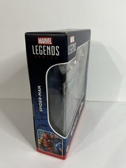Marvel Legends Series Magic The Gathering Battle-Damaged Spider-Man