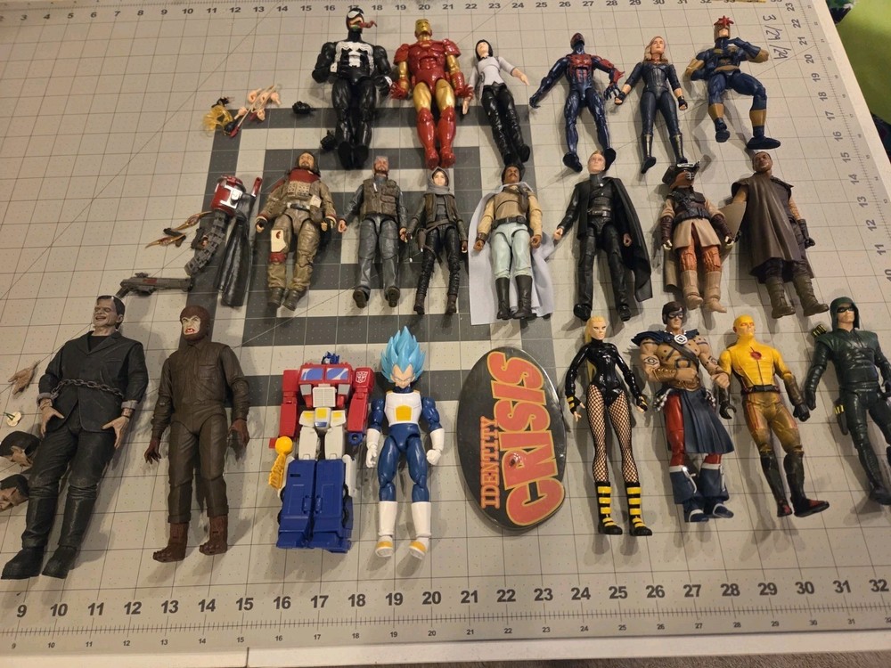 Marvel Legends Star Wars Black Series Dc Multiverse Neca Vegeta Optimus Lot