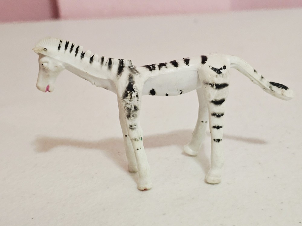 Vintage Bendable, Rubbery 2 x 3 inch Zebra Animal Figure