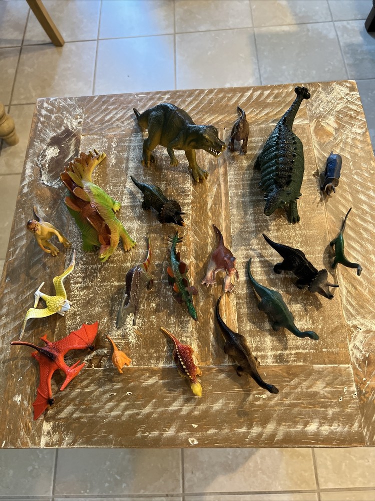 Toy Dinosaur Lot 17 All Sizes