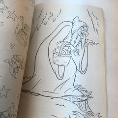Vintage Golden – Disney 1991 Beauty & the Beast & 1993 Snow White Coloring Book