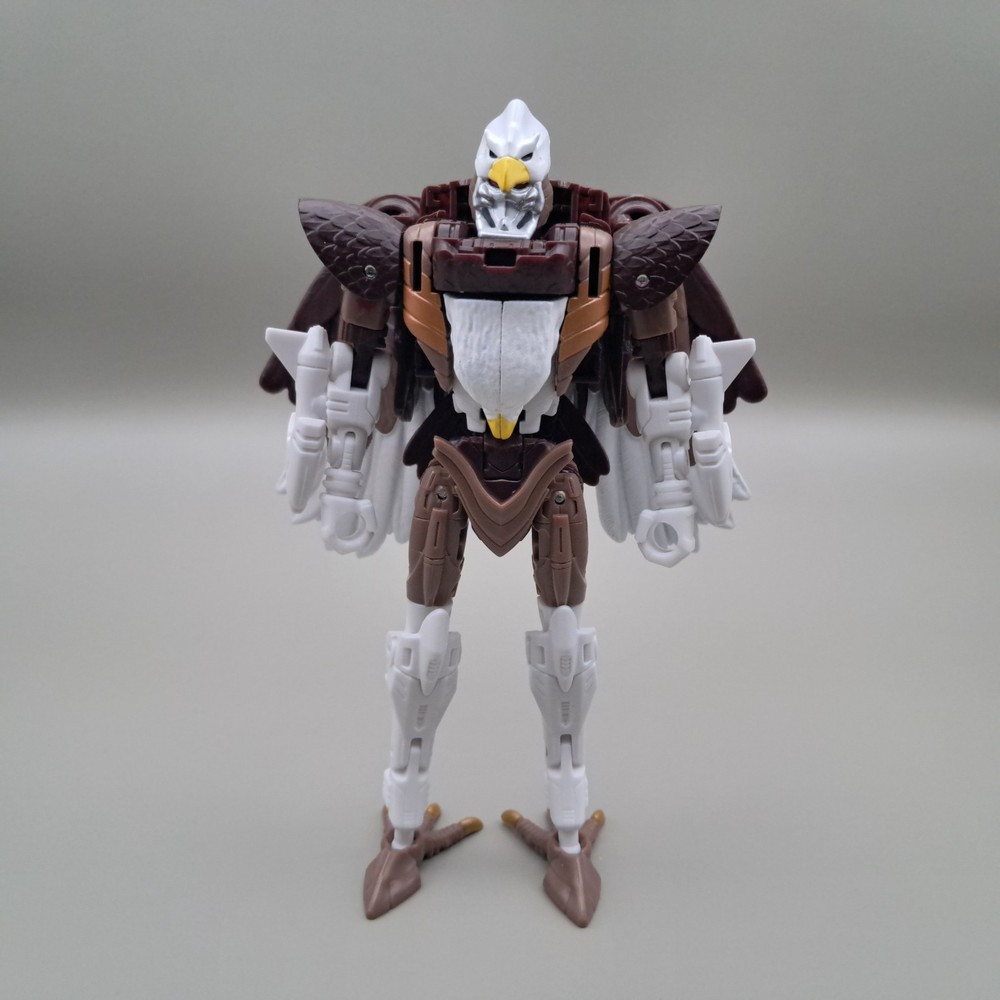 Transformers WFC: Kingdom Deluxe Class Maximal Skywarp Battle Across Time
