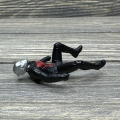 Marvel Avengers Infinity War Ant-Man Plastic Figure Black Suit Silver Helmet