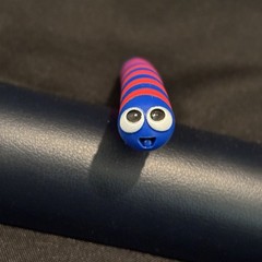 SLITHER.IO Slither io Snake Worm Game Plastic Toy Red Blue Bonkers 2016
