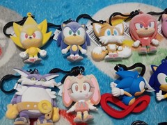 Rare Monogram Sonic the Hedgehog Sonic Figure Bag Clip Lot of 21 Flocked Shadow