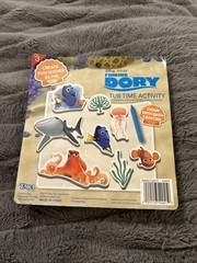 New ! Disney Finding Dory Tub Time Activity Set (with Nemo!)