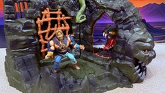 Fright Zone Ultimate Upgrade Back floor, Ground Cover Wood Doors – by He-Bro