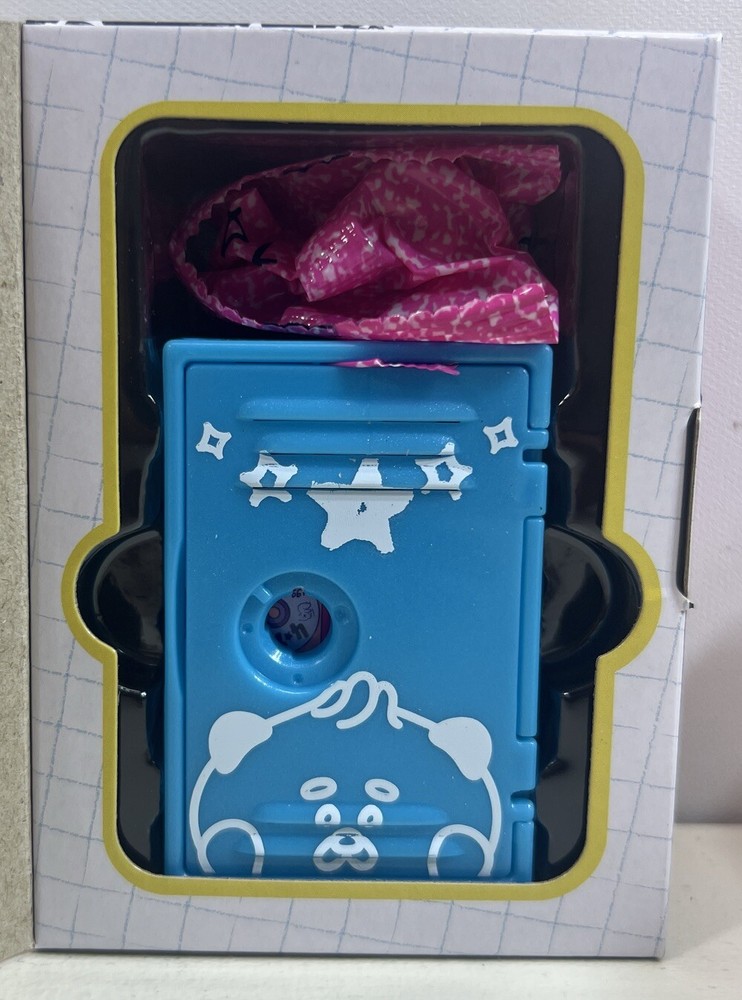 Disney Doorables Academy Surprise Locker Mei (Rare) NEW