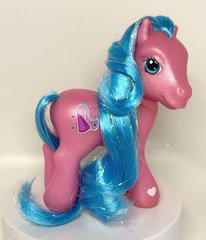 2003 Hasbro G3 My Little Pony Pink Sparkle Pony Pretty Fashions Royal Ribbon MLP