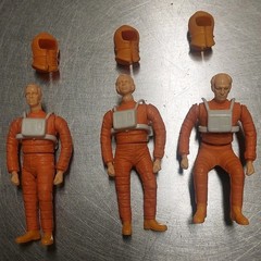 1976 SPACE 1999 Mattel Eagle 1 Bergman Russell Koenig Figures Helmets Backpacks