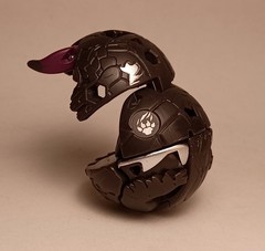 Bakugan Generation 3 Wave 1 Bruiser Black Purple Mammal Clan Spin Master