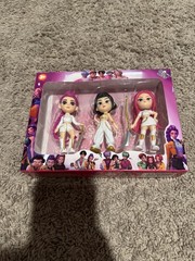 NEW KPOP Demon Hunters HUNTRIX Rumi, Zoe, & Mira Dolls/Action Figures Box Set