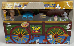 DISNEY PIXAR TOY STORY Andy’s Toy Chest Figures LENNY, BUZZ, WOODY & SLINKY